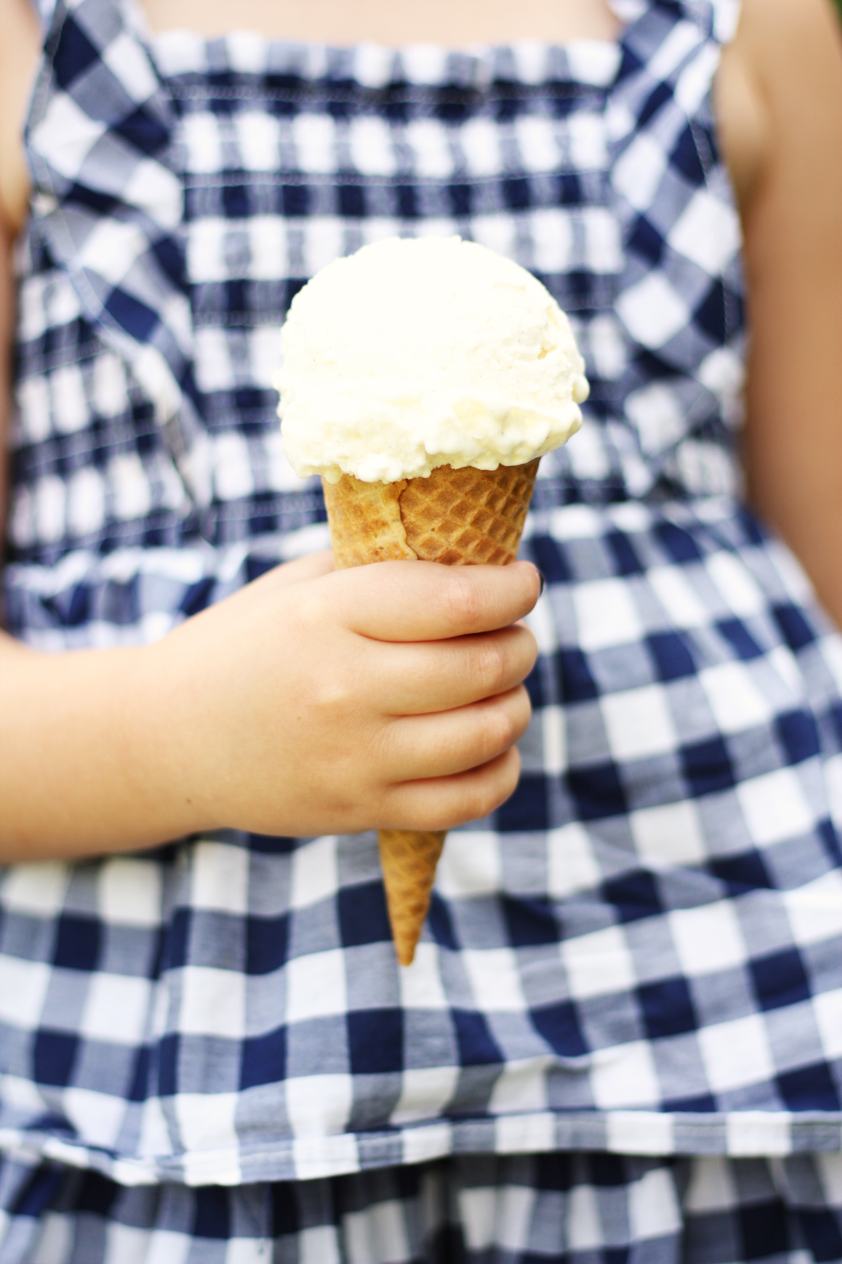 easy, no-churn lemon ice cream from Lulu the Baker