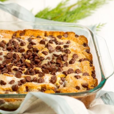 A delicious and easy vanilla cake filled with chocolate chips. A layer of granulated sugar on top makes it extra delicious! From the book New England Invite by Kate Bowler