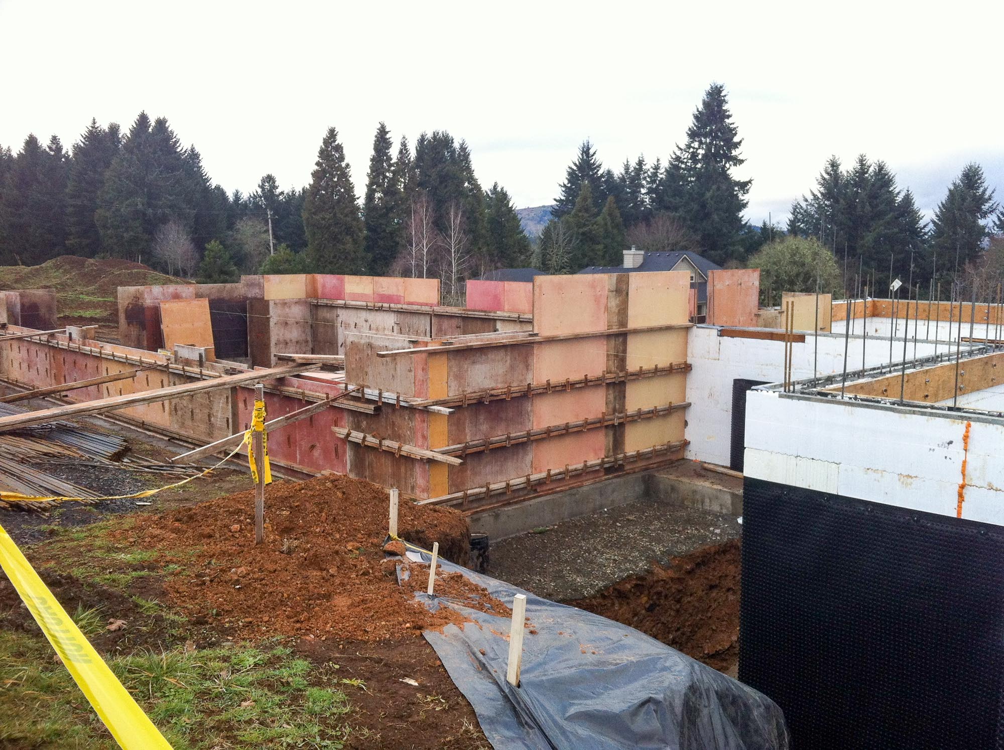 modern farmhouse construction